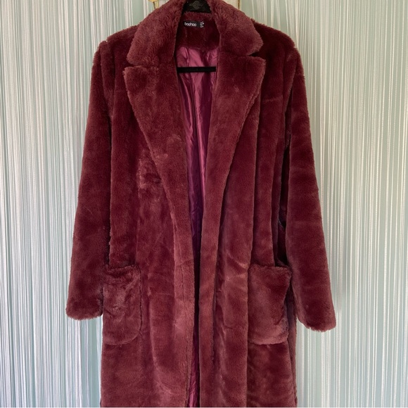 Faux Fur Maxi Coat Size US6 NWOT - Picture 10 of 17